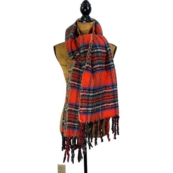 STEVE MADDEN Plaid & Animal Print Chunky Reversible Blanket Wrap Scarf‎ - OS - Picture 2 of 12